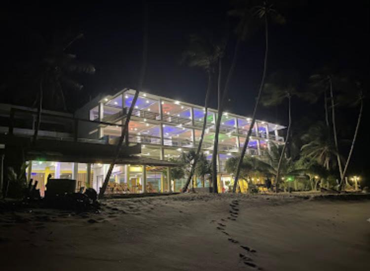 Cool Beach Hotel Hikkaduwa Buitenkant foto