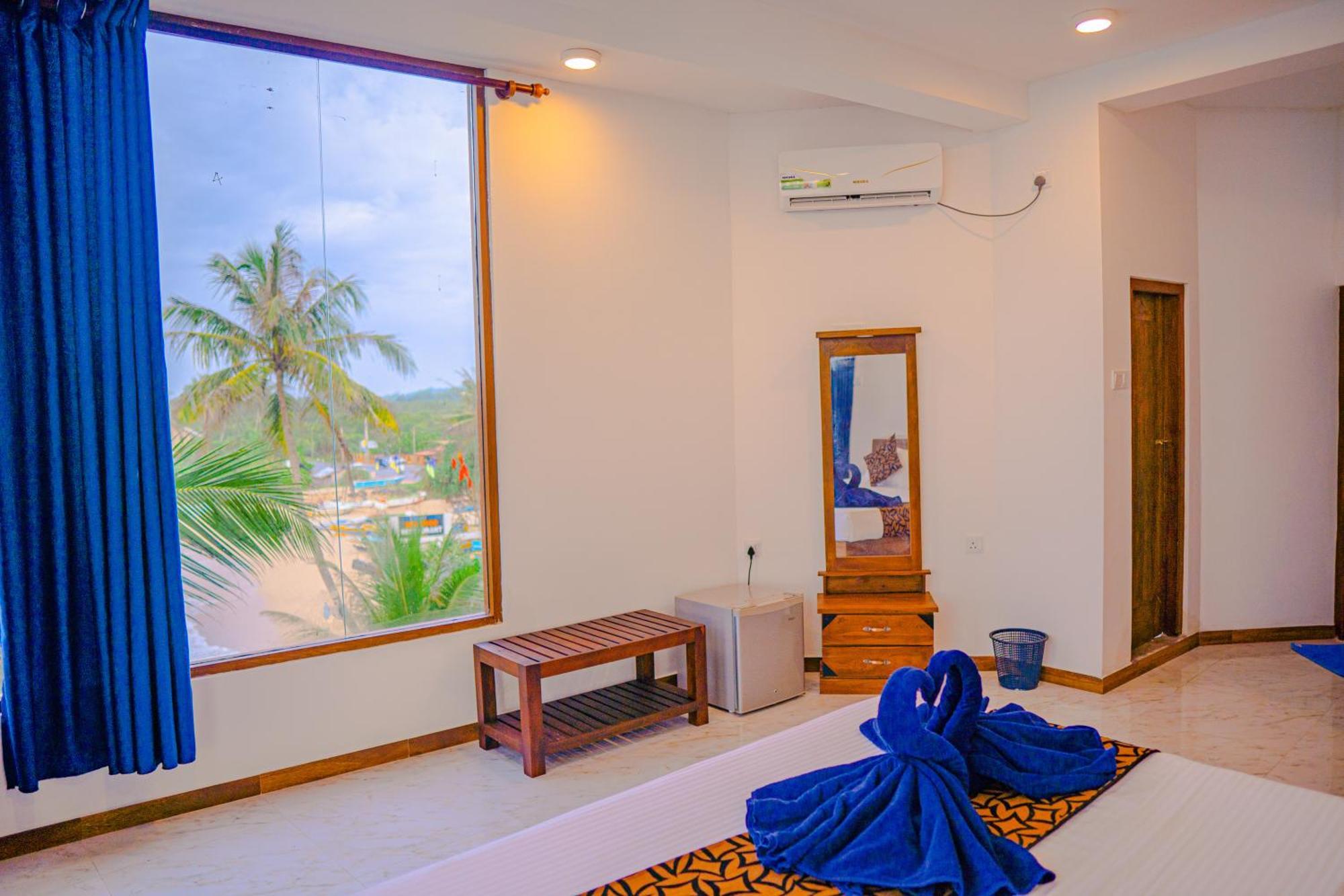 Cool Beach Hotel Hikkaduwa Buitenkant foto